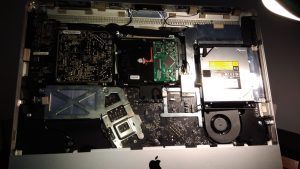 Lire la suite à propos de l’article Remplacement carte graphique Apple IMAC 21.5 pouces A1311